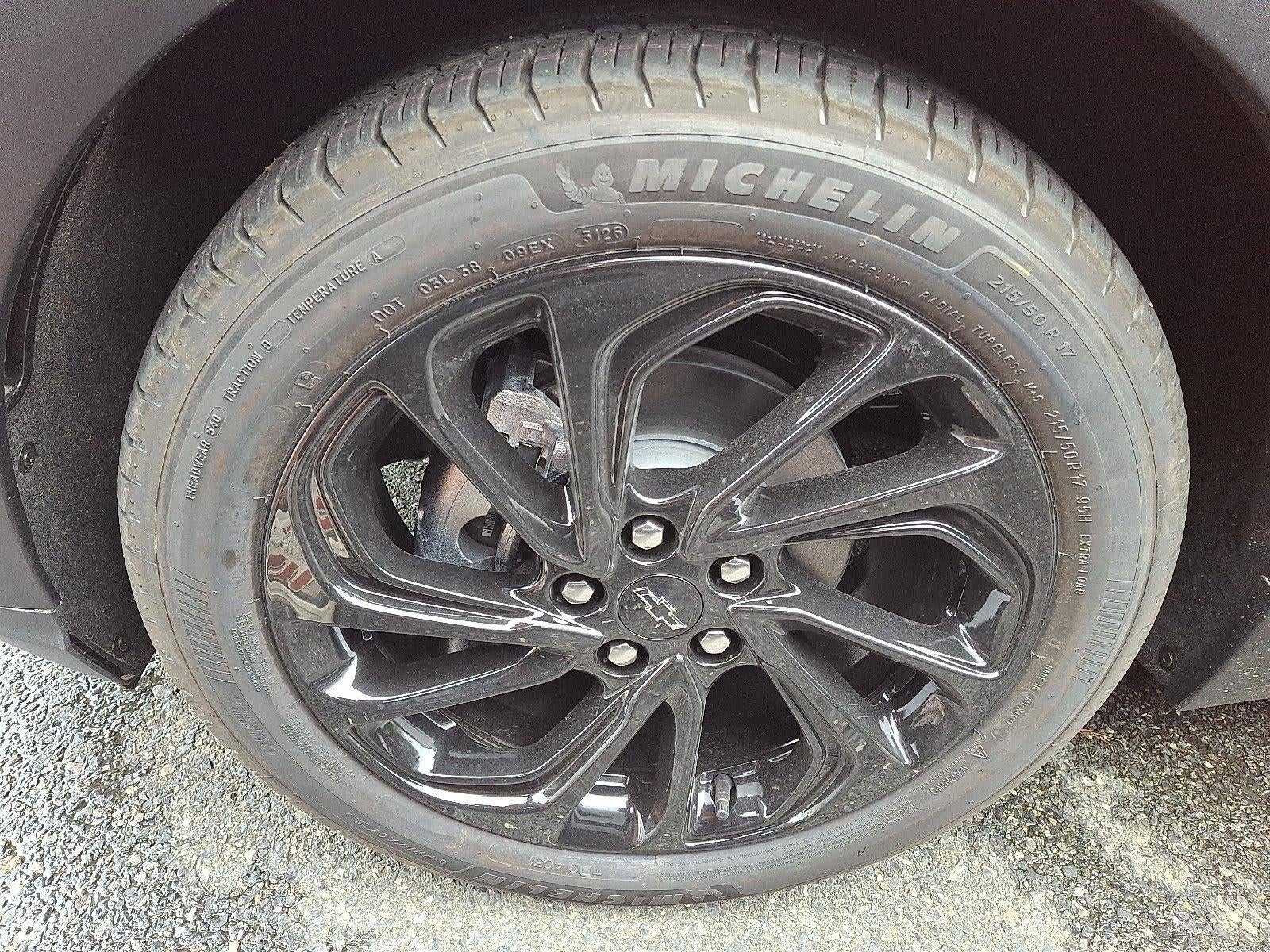 2027 Chevrolet Bolt FWD 4dr RS