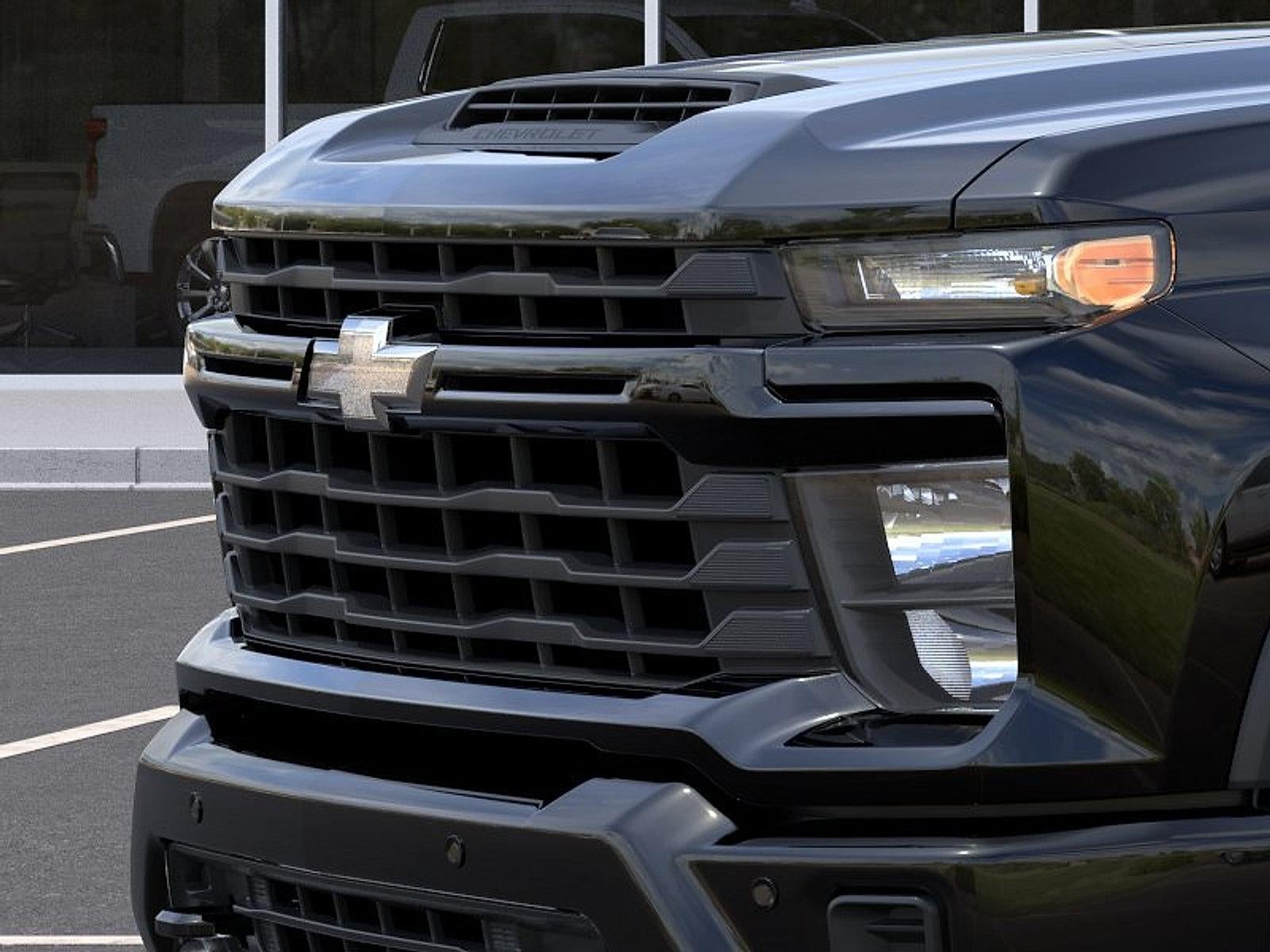 2026 Chevrolet Silverado 2500 HD Crew Cab Standard Box 4-Wheel Drive Custom