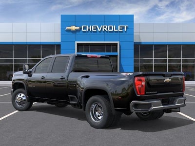 2026 Chevrolet Silverado 3500 HD Crew Cab Long Box 4-Wheel Drive LT