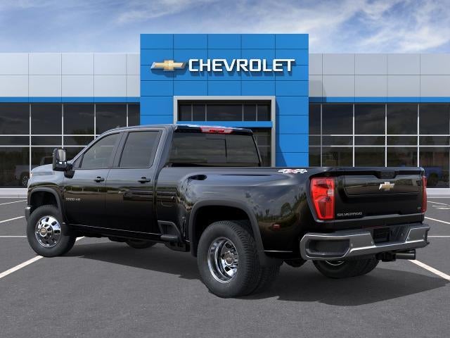 2026 Chevrolet Silverado 3500 HD Crew Cab Long Box 4-Wheel Drive LT