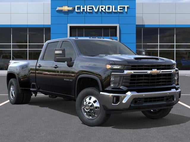 2026 Chevrolet Silverado 3500 HD Crew Cab Long Box 4-Wheel Drive LT