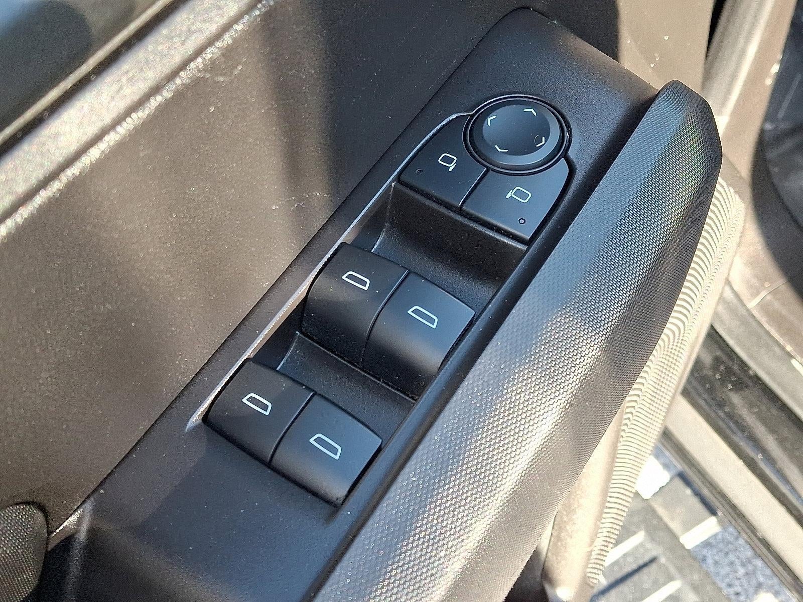 2024 Chevrolet Colorado WT