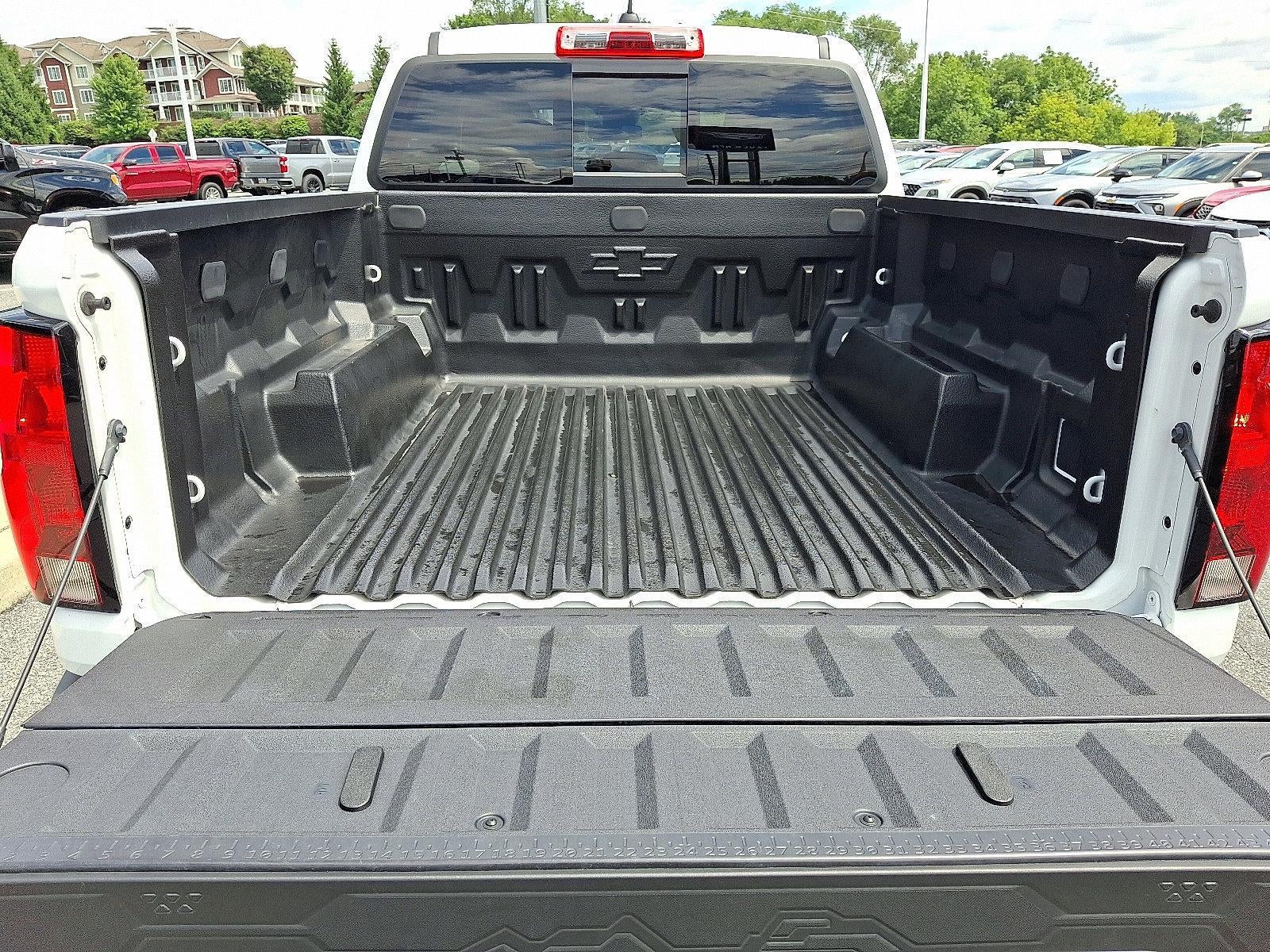 2024 Chevrolet Colorado WT