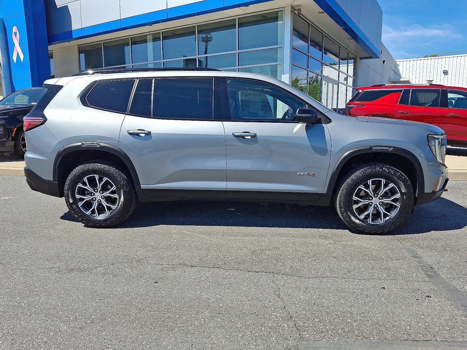 2024 GMC Acadia AT4