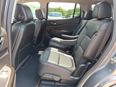 2021 GMC Acadia AT4
