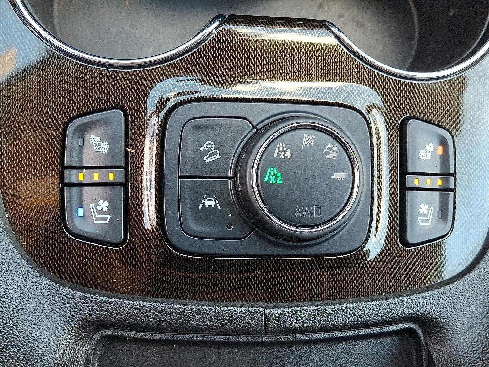 2021 GMC Acadia AT4
