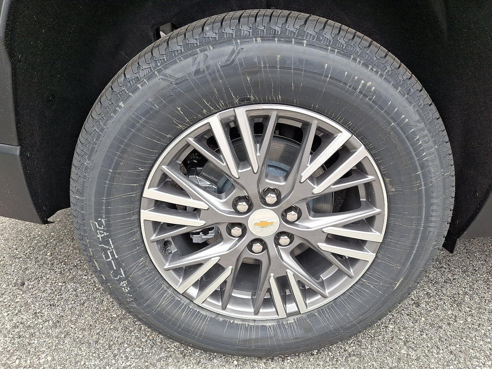 2027 Chevrolet Traverse LT w/2LT