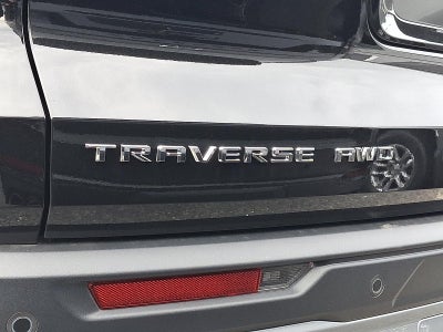 2027 Chevrolet Traverse LT w/2LT