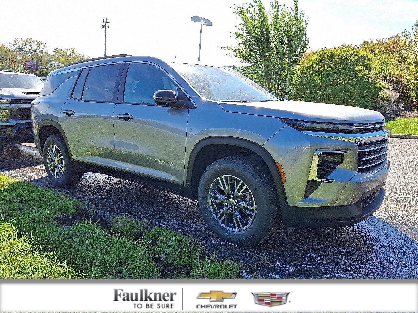2027 Chevrolet Traverse LT w/2LT
