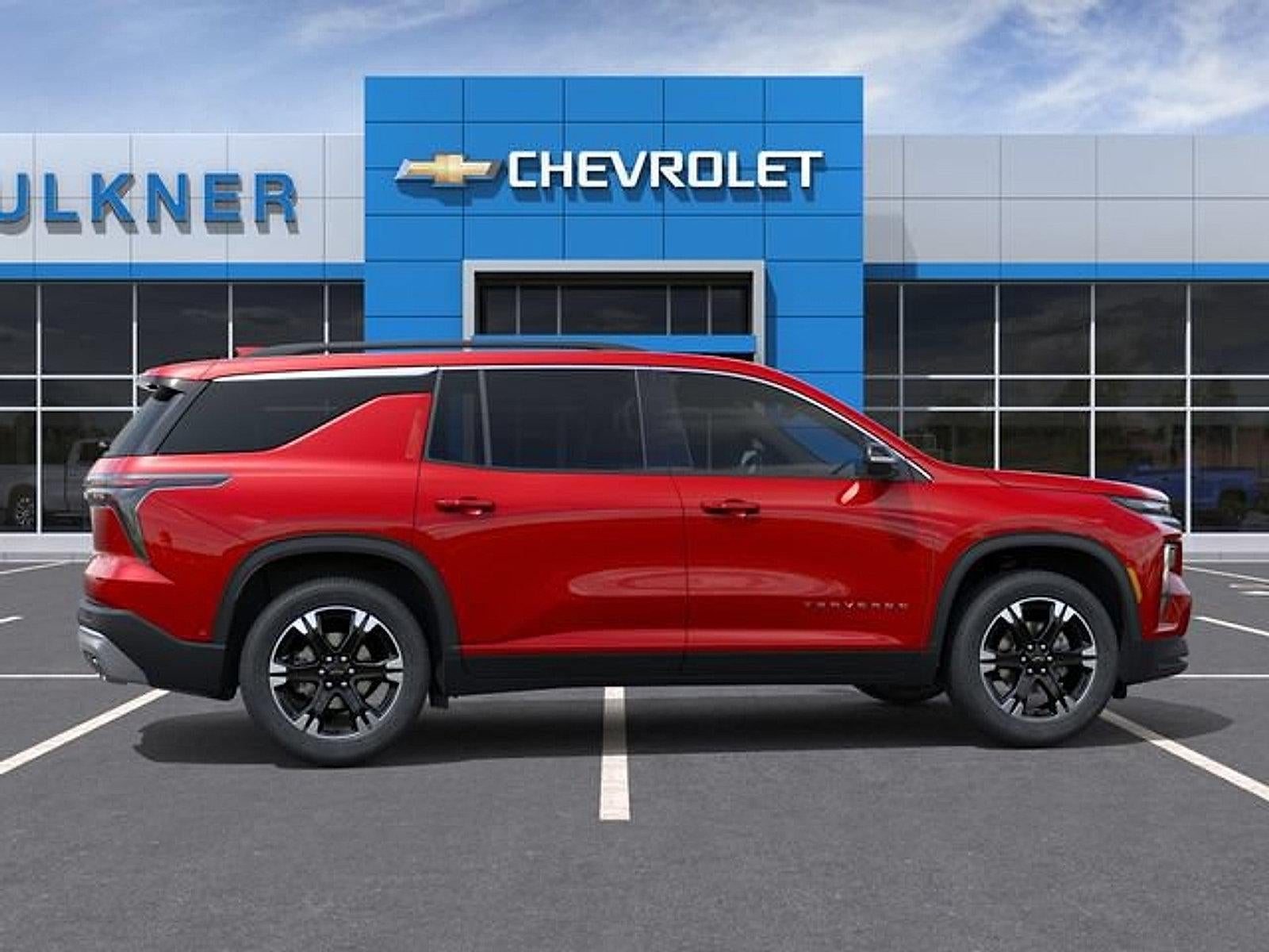 2027 Chevrolet Traverse LT w/2LT
