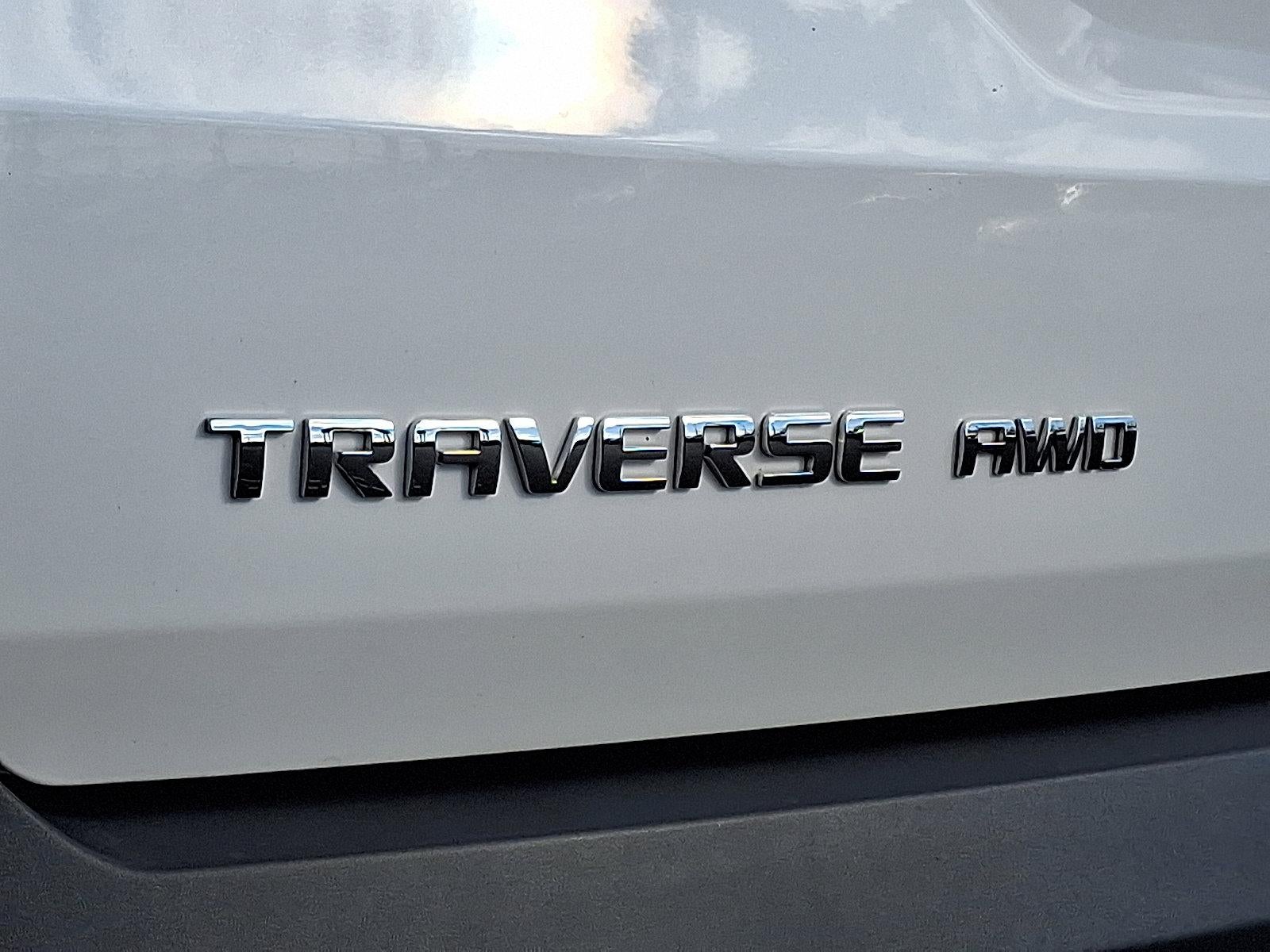 2023 Chevrolet Traverse LT Cloth