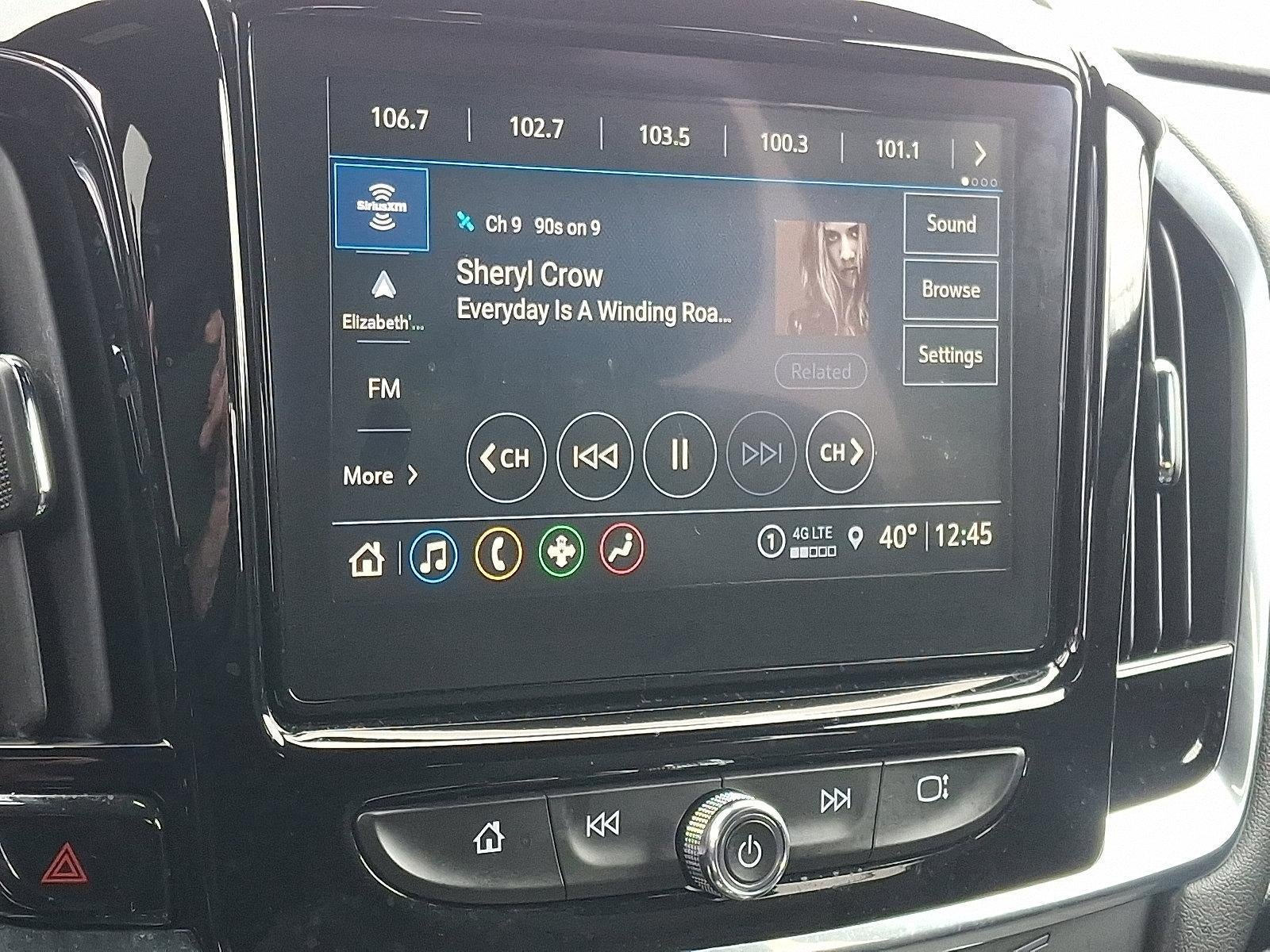 2023 Chevrolet Traverse LT Cloth