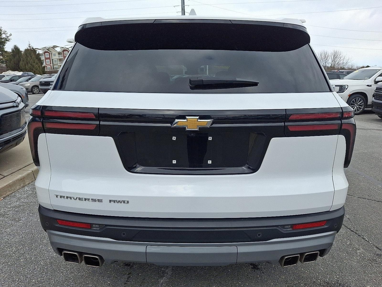 2025 Chevrolet Traverse LT