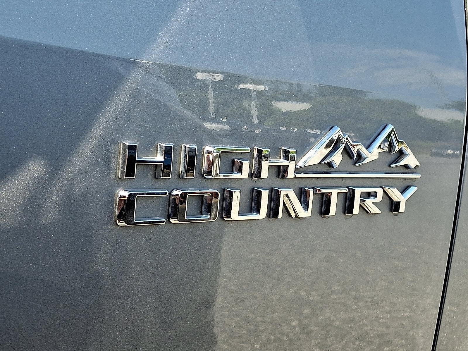 2023 Chevrolet Traverse High Country