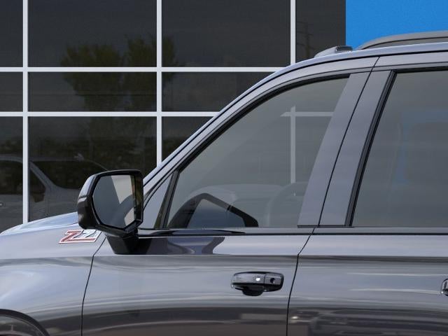 2026 Chevrolet Suburban 4WD Z71