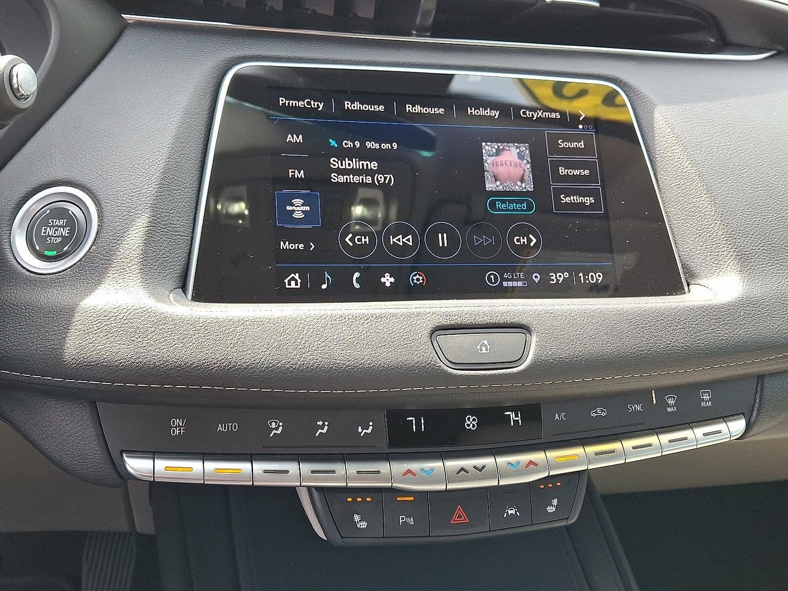 2023 Cadillac XT4 Luxury