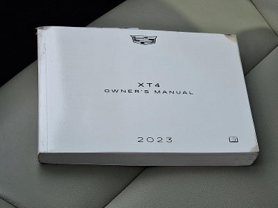 2023 Cadillac XT4 Luxury
