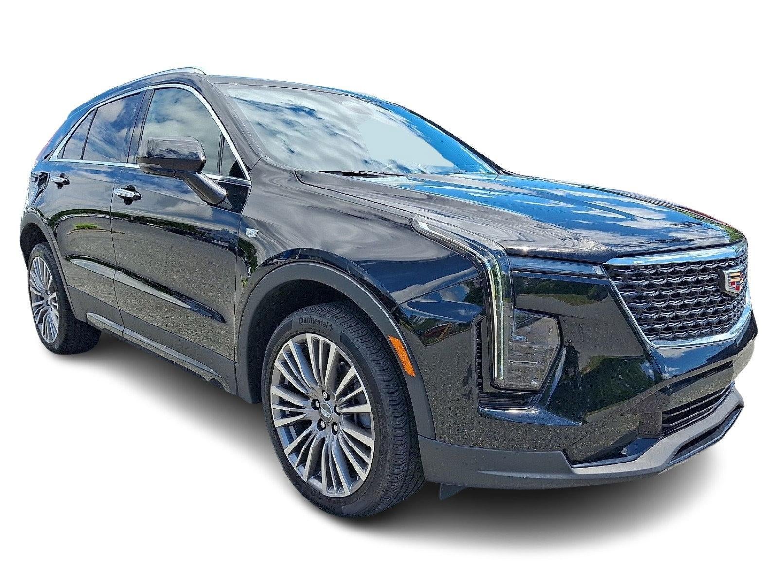 2024 Cadillac XT4 Premium Luxury