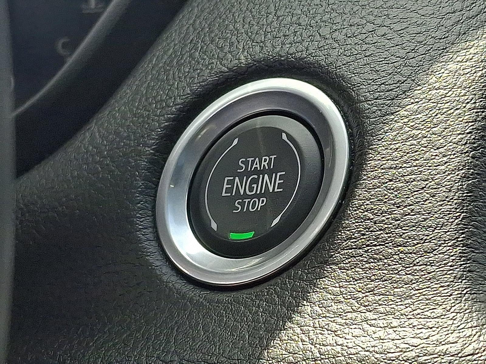 2023 Cadillac XT4 AWD Premium Luxury