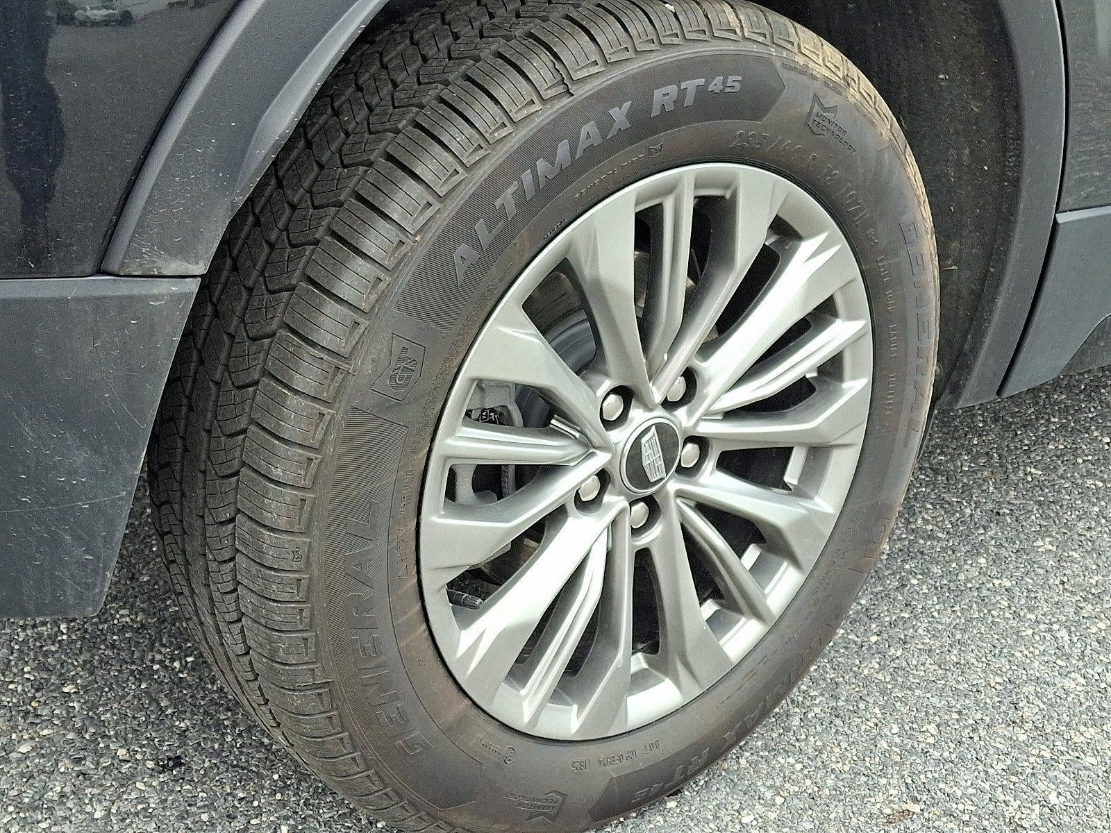 2025 Cadillac XT4 Premium Luxury