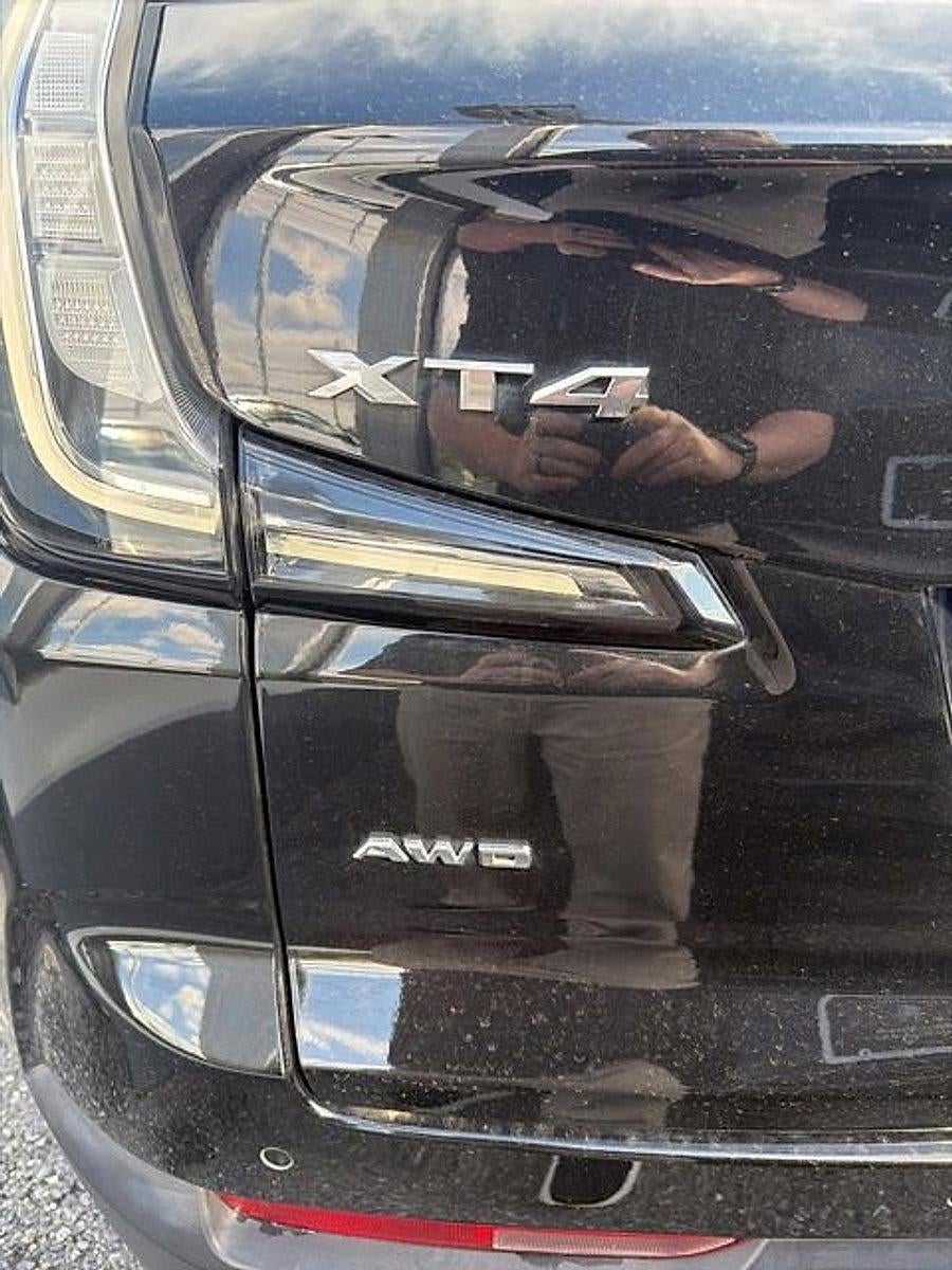 2023 Cadillac XT4 Sport