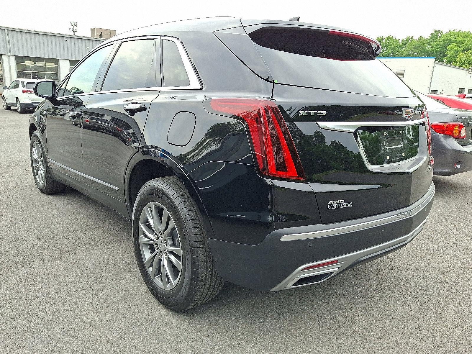 2023 Cadillac XT5 Premium Luxury