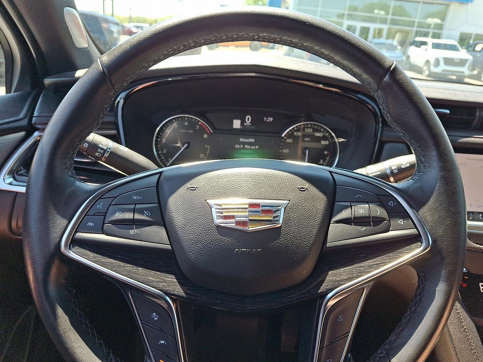 2023 Cadillac XT5 Premium Luxury