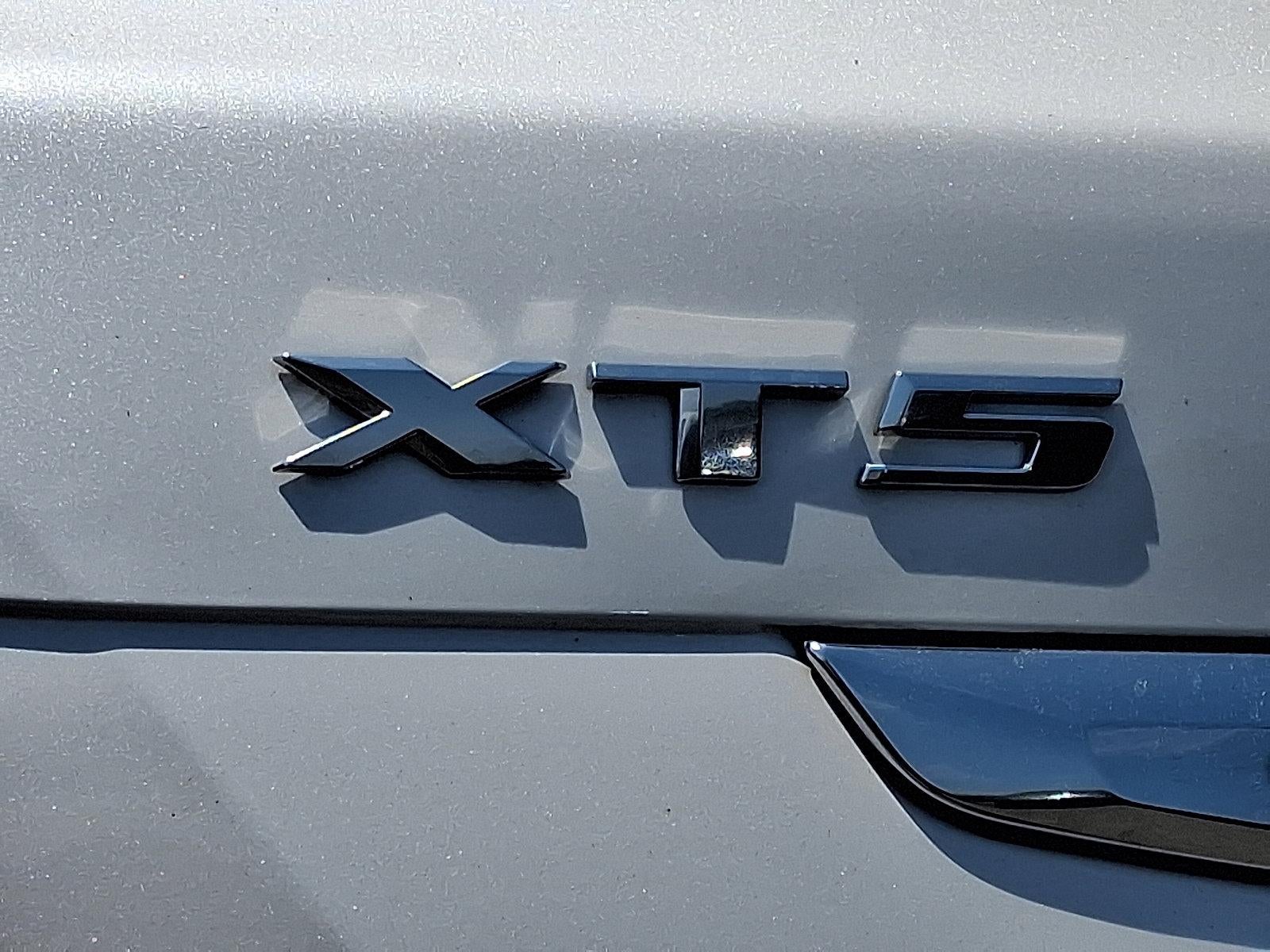 2017 Cadillac XT5 Luxury AWD