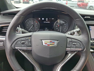 2023 Cadillac XT6 Sport