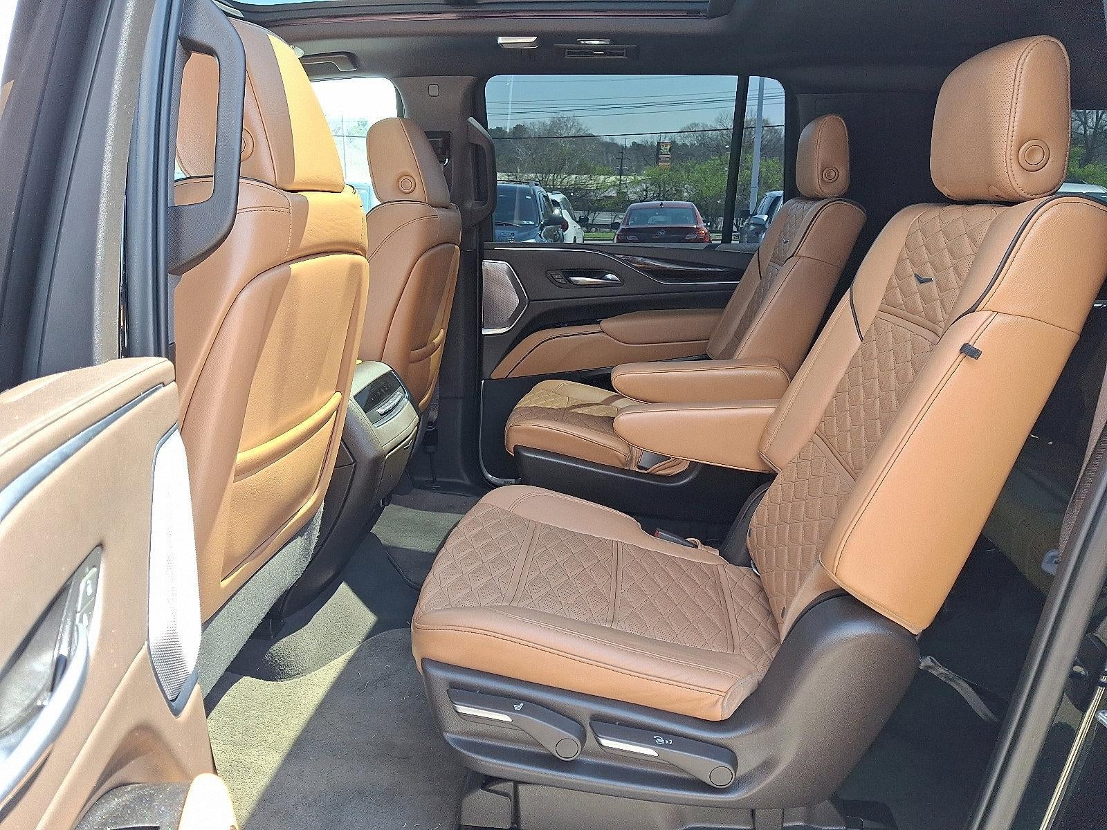 2022 Cadillac Escalade ESV Sport