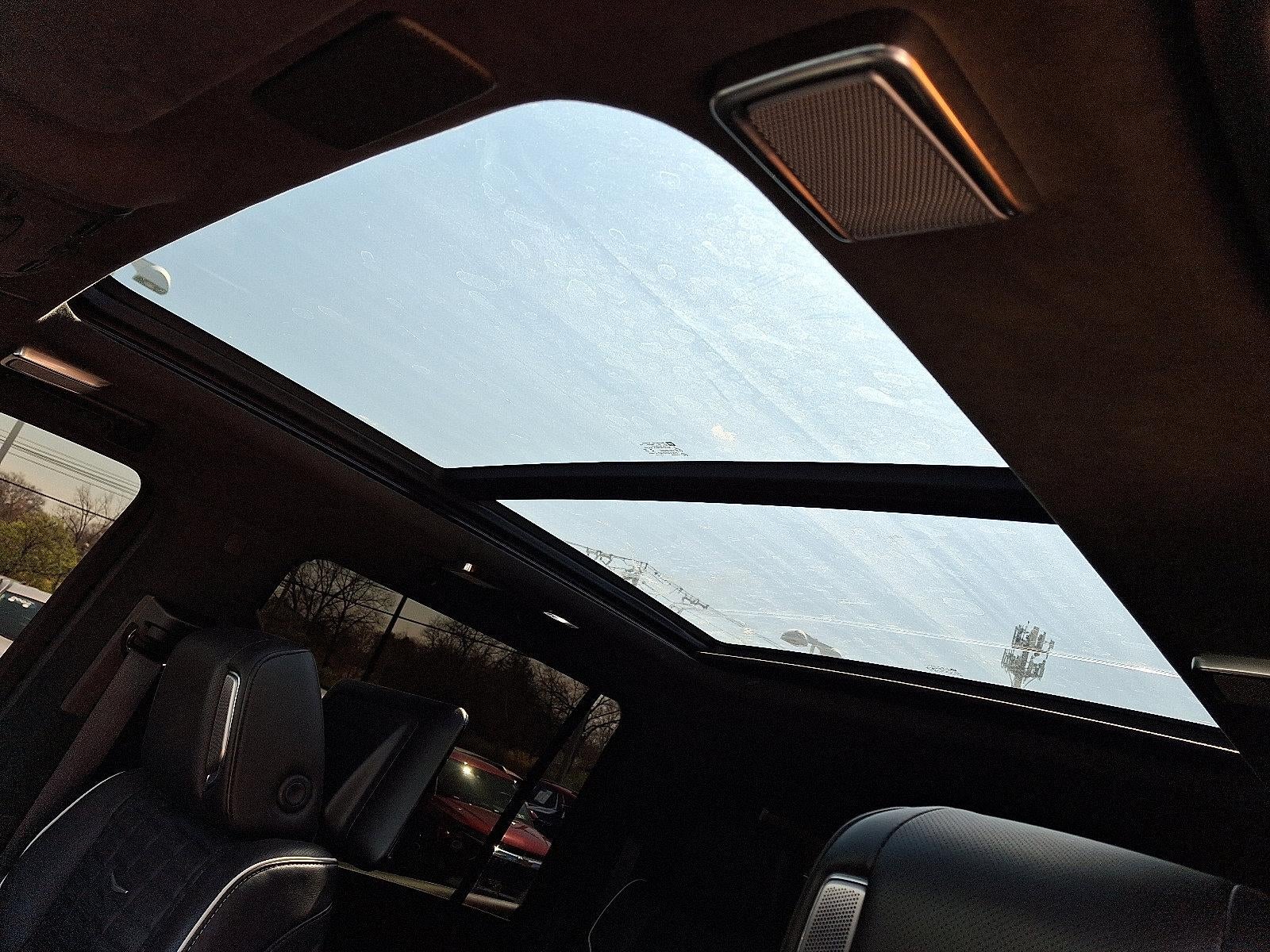 2022 Cadillac Escalade ESV Sport Platinum