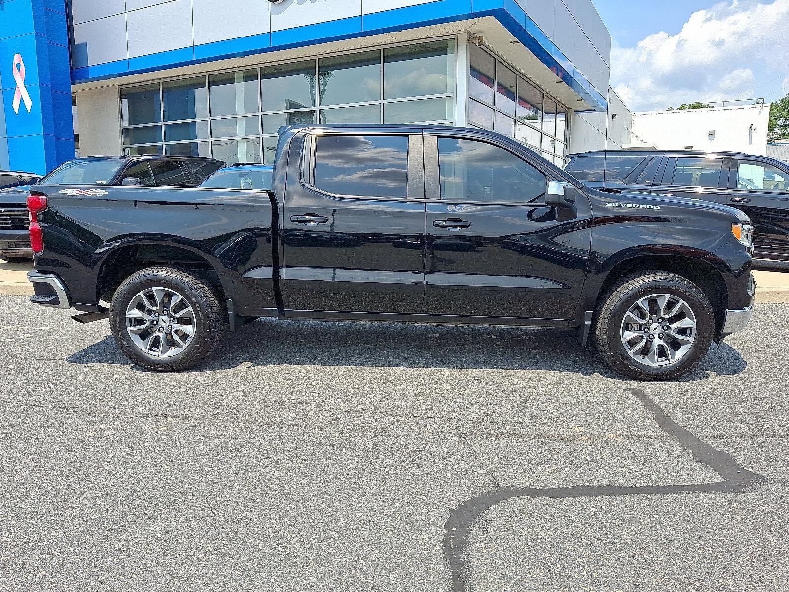 2024 Chevrolet Silverado 1500 LT (2FL)