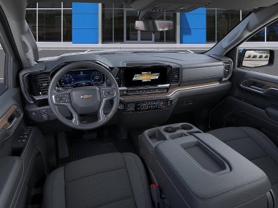 2026 Chevrolet Silverado 1500 Crew Cab Short Box 4-Wheel Drive LT 2FL