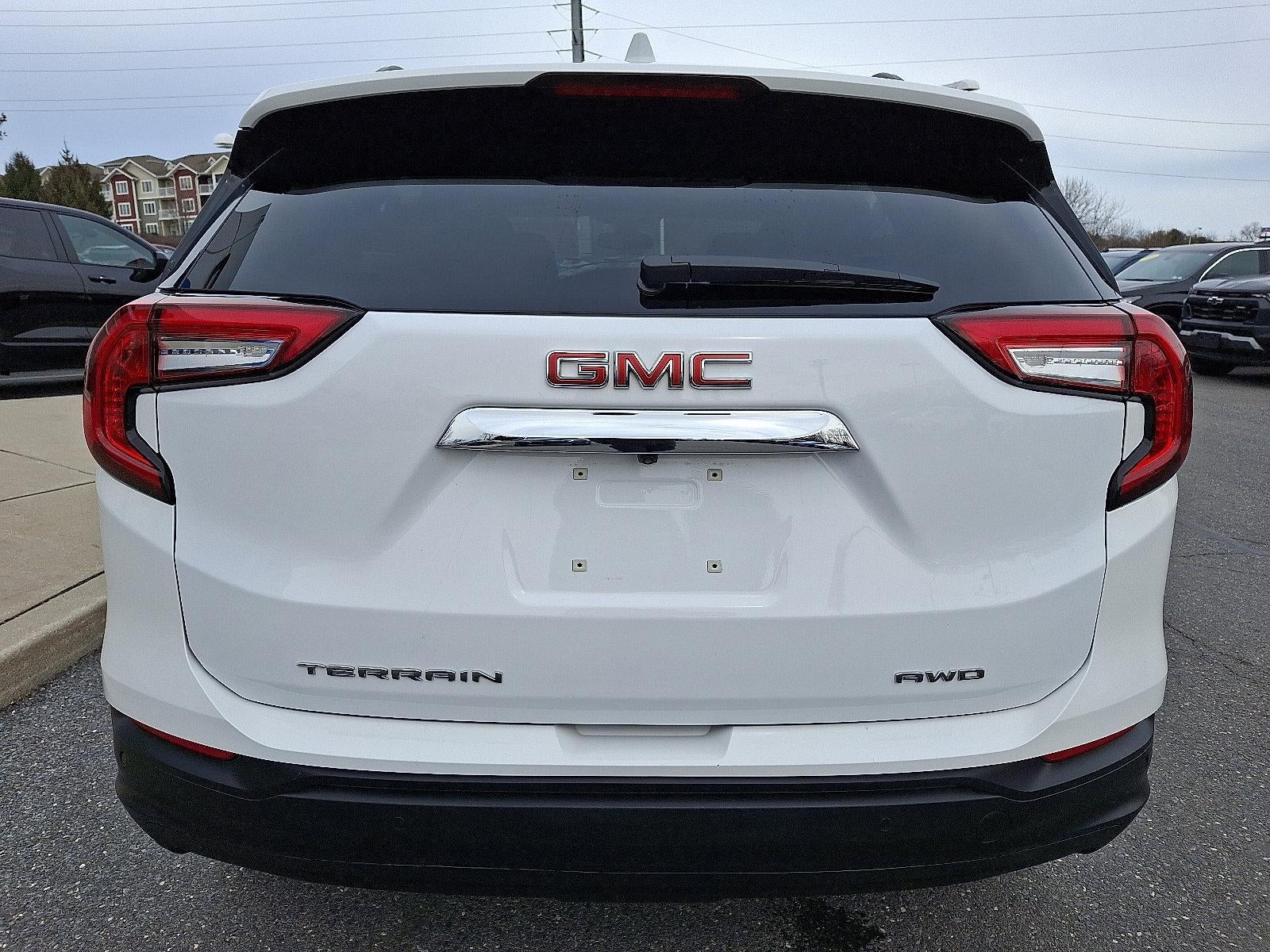 2023 GMC Terrain SLE