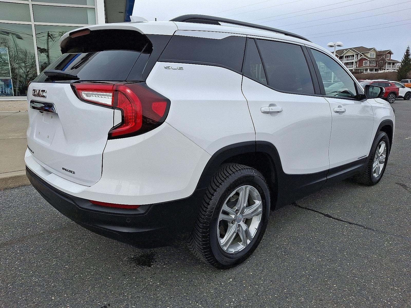 2023 GMC Terrain SLE