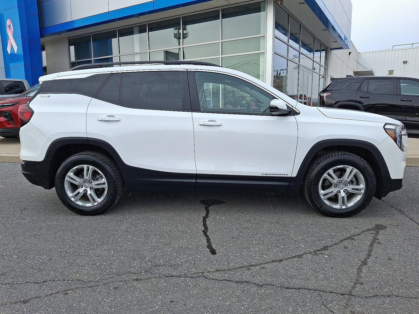 2023 GMC Terrain SLE