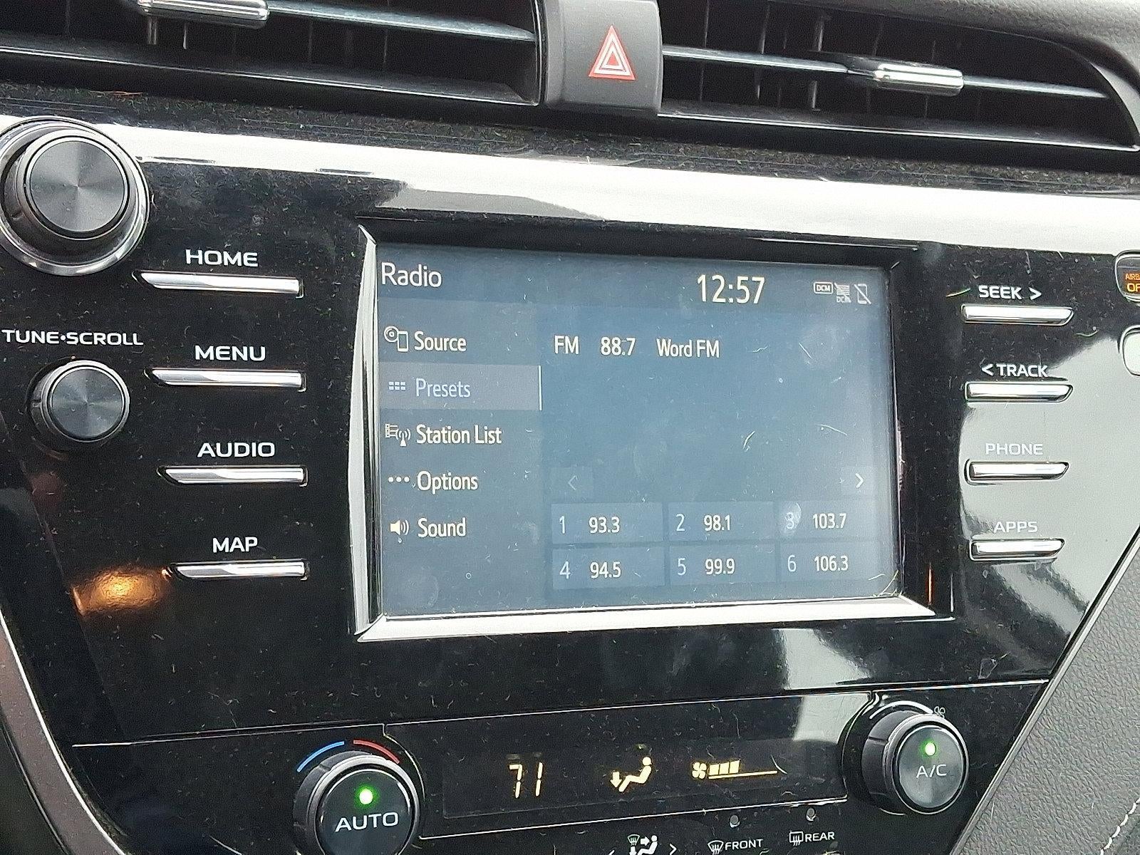 2019 Toyota Camry SE