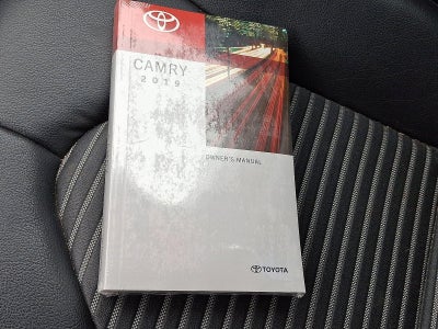 2019 Toyota Camry SE