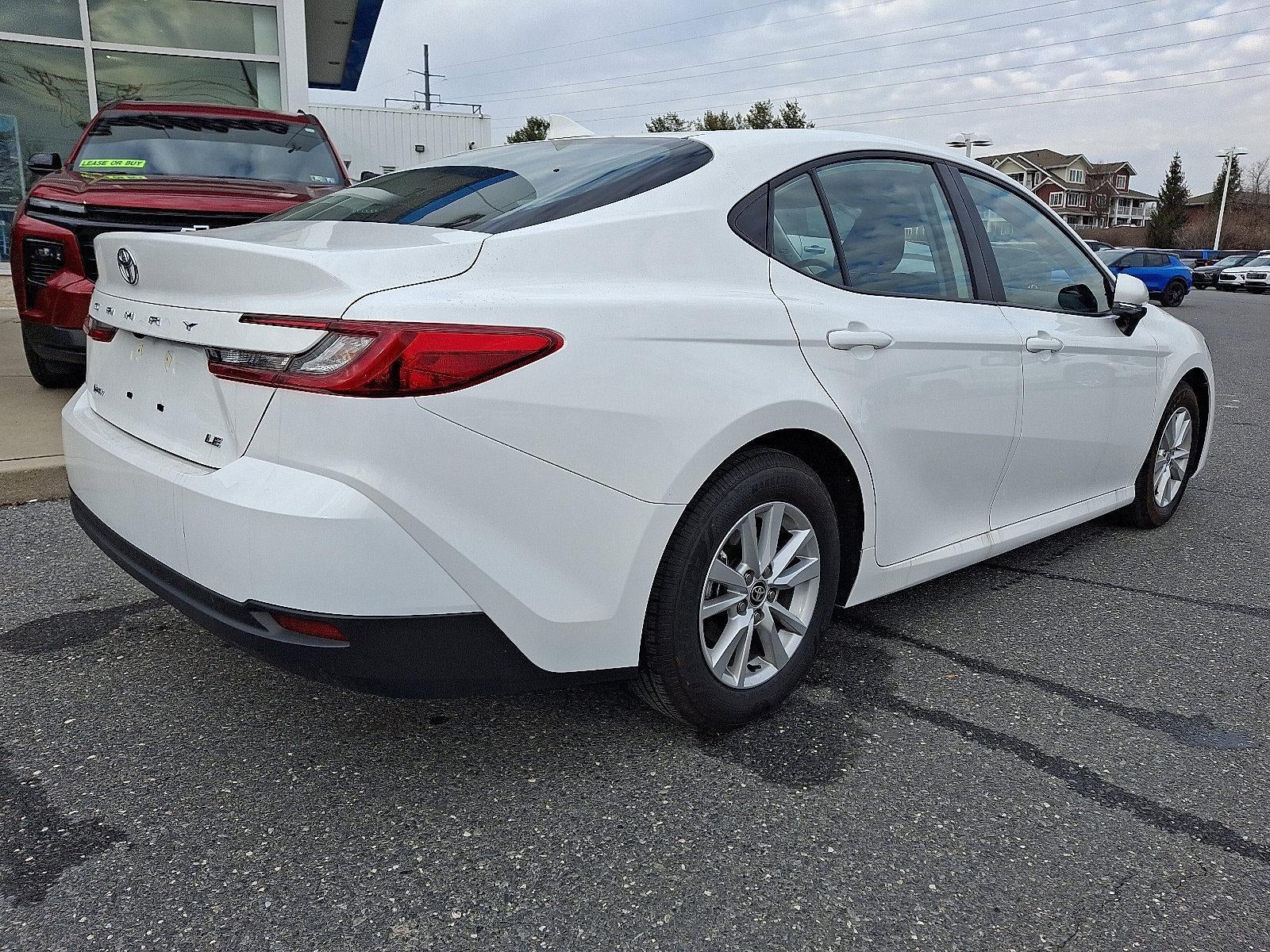 2025 Toyota Camry LE