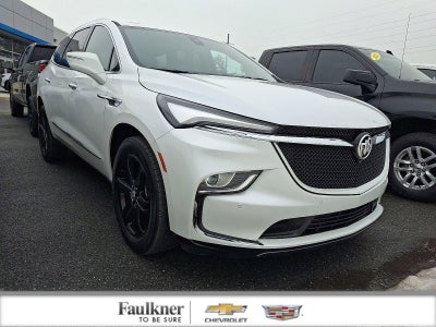 2023 Buick Enclave Essence