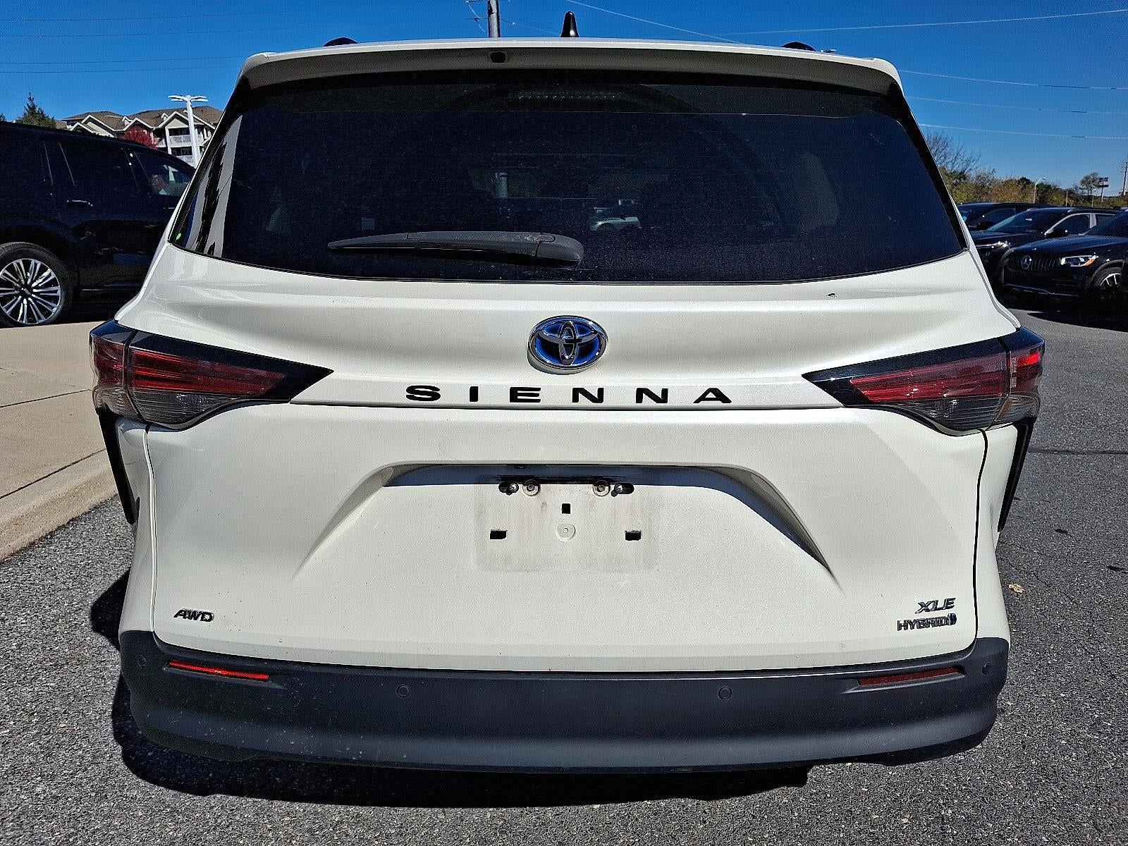 2021 Toyota Sienna XLE