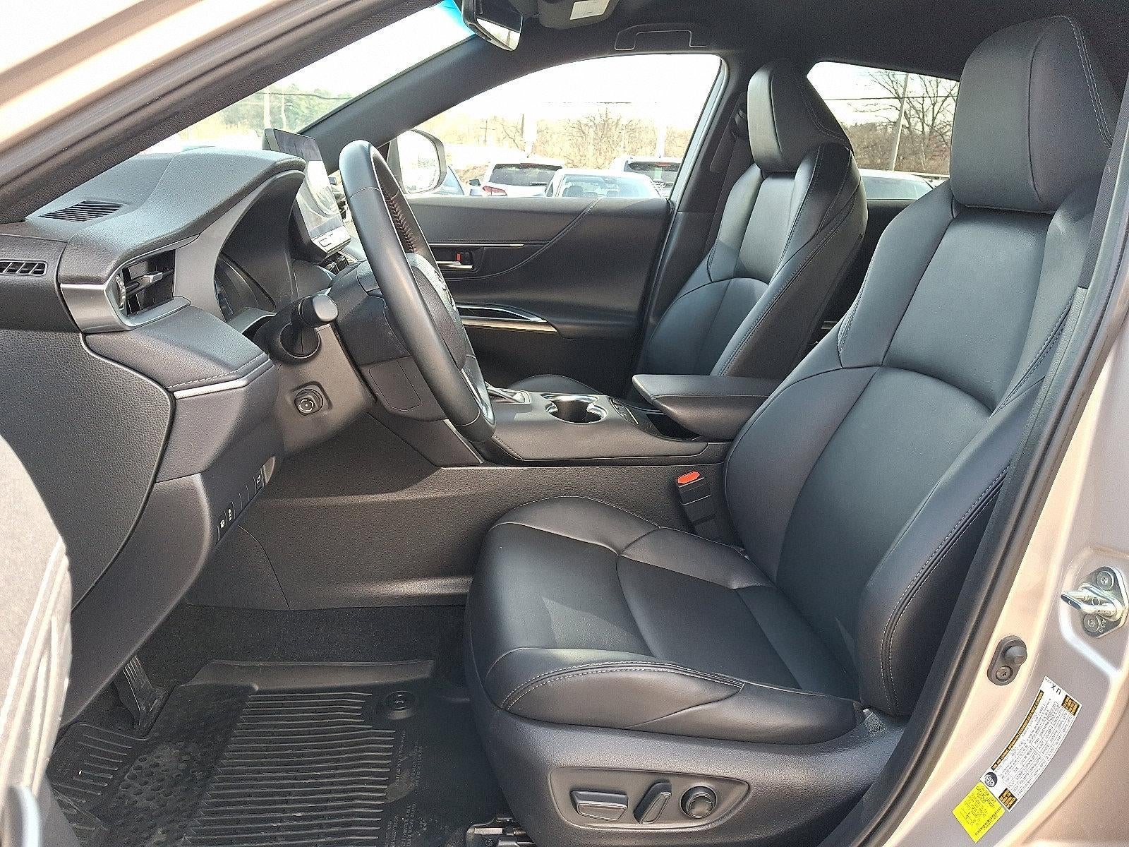 2024 Toyota Venza LE