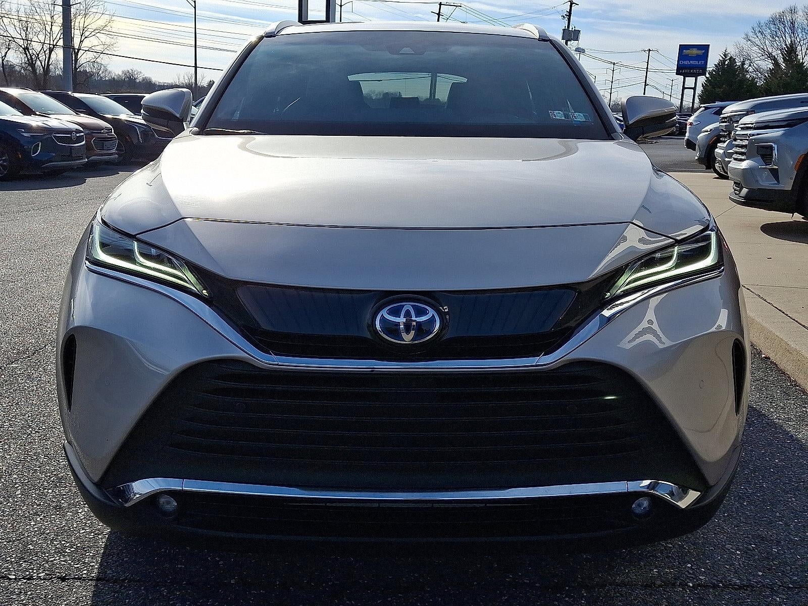 2024 Toyota Venza LE