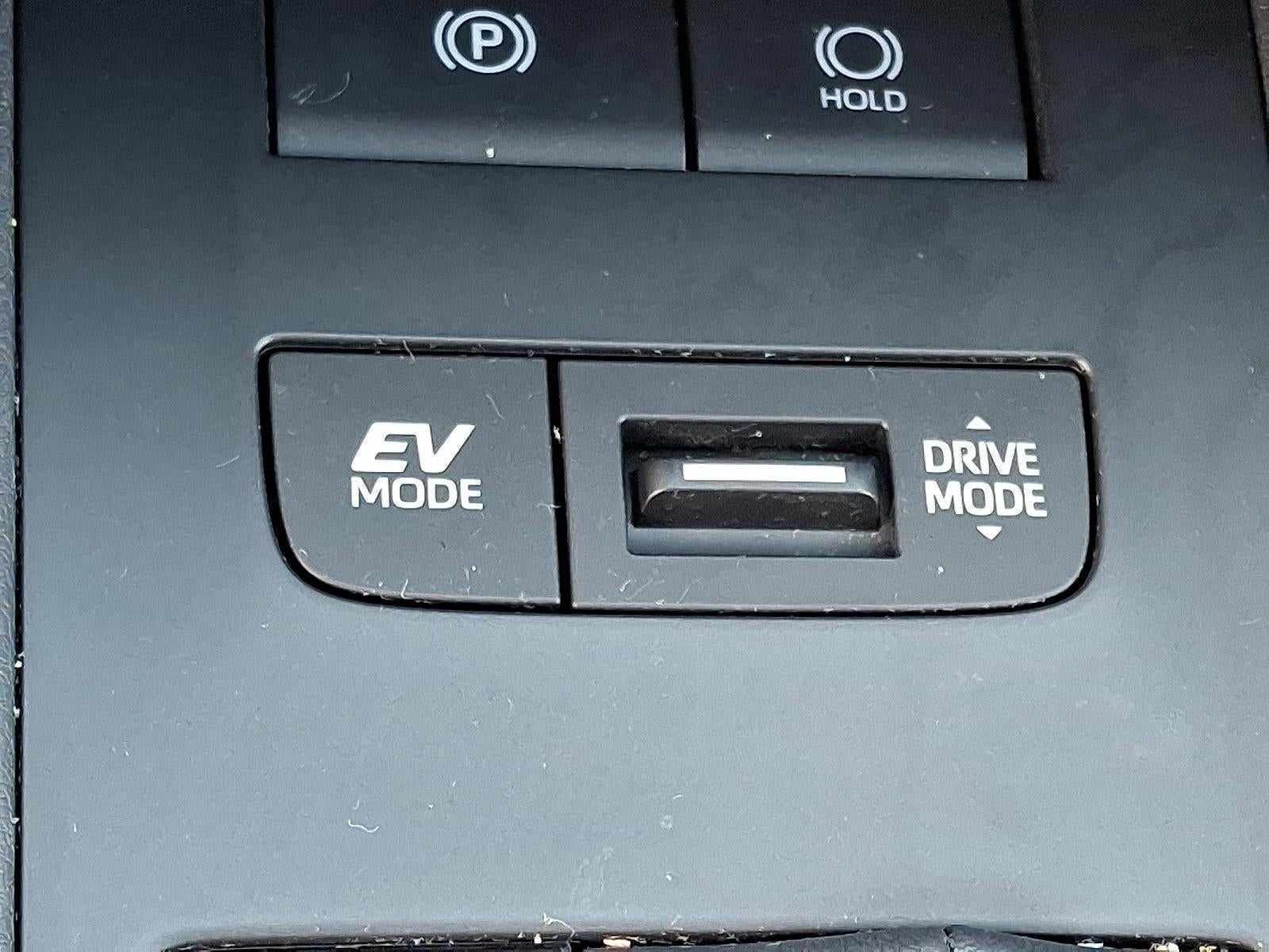 2024 Toyota Venza LE