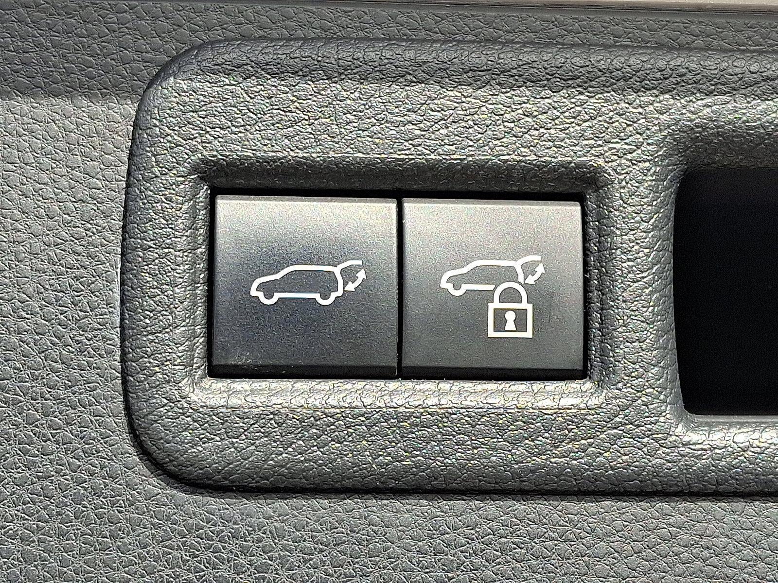 2024 Toyota Venza LE