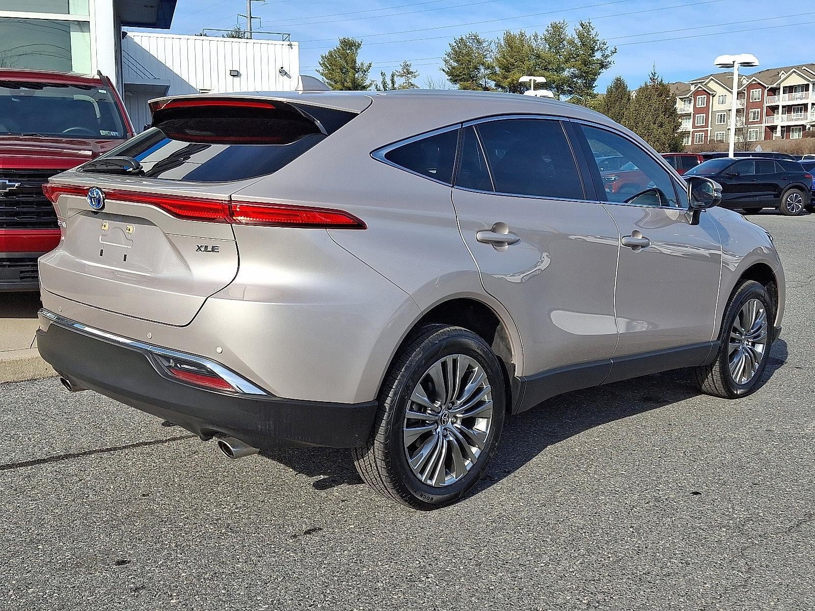 2024 Toyota Venza LE