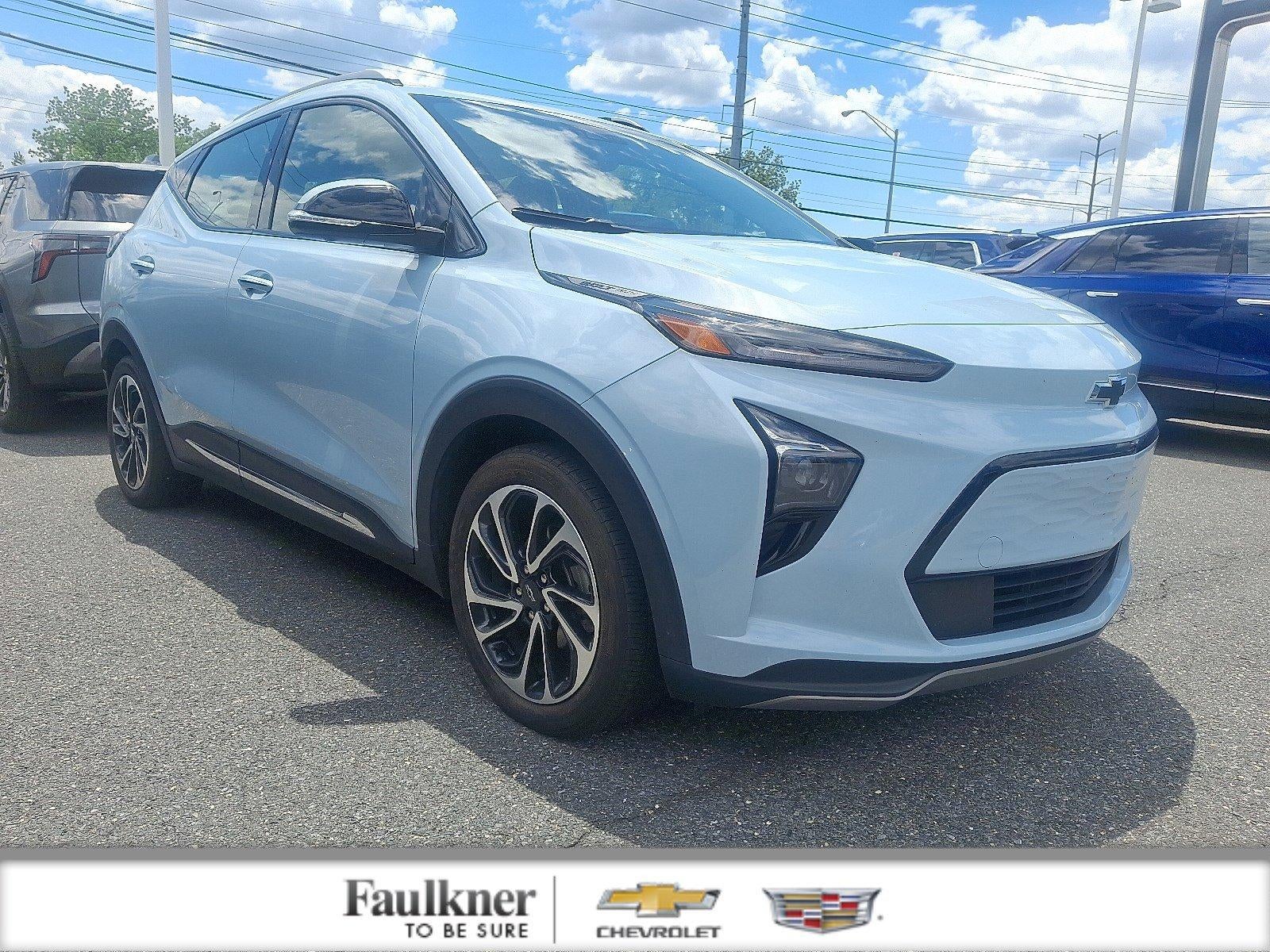2023 Chevrolet Bolt EUV Premier's photo