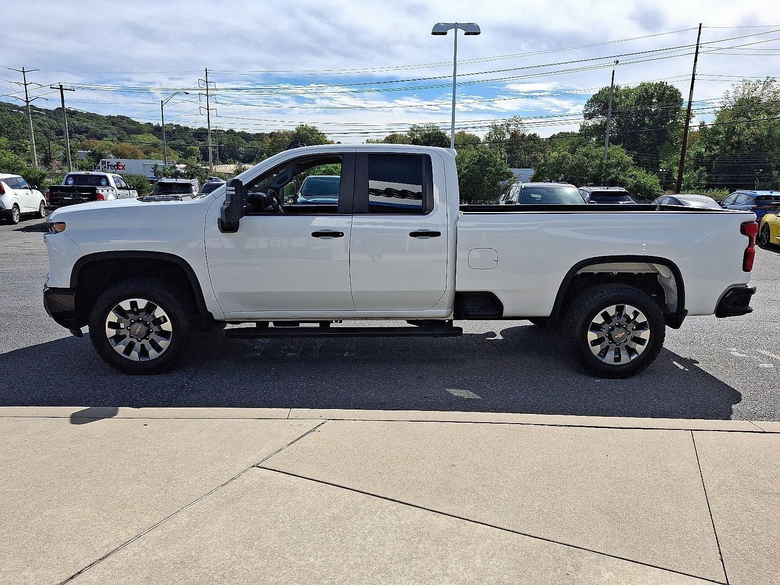 2024 Chevrolet Silverado 2500 HD Custom