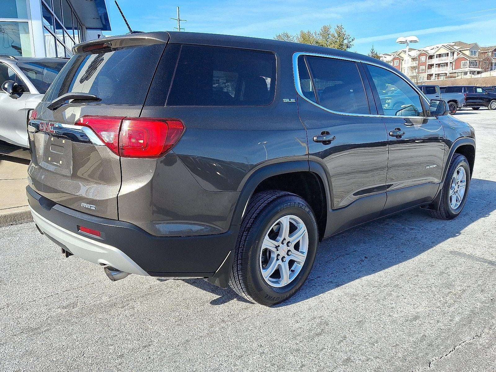 2019 GMC Acadia SLE