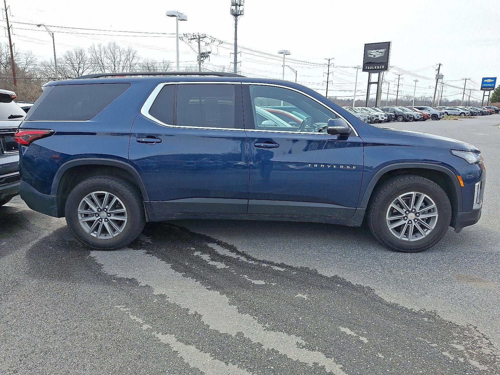 2023 Chevrolet Traverse LT Cloth